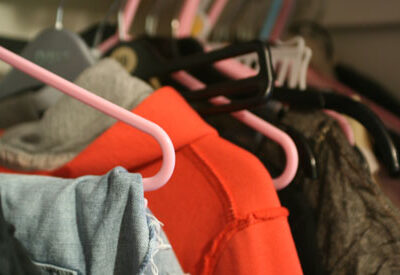 hanging-clothes Hanging clothes